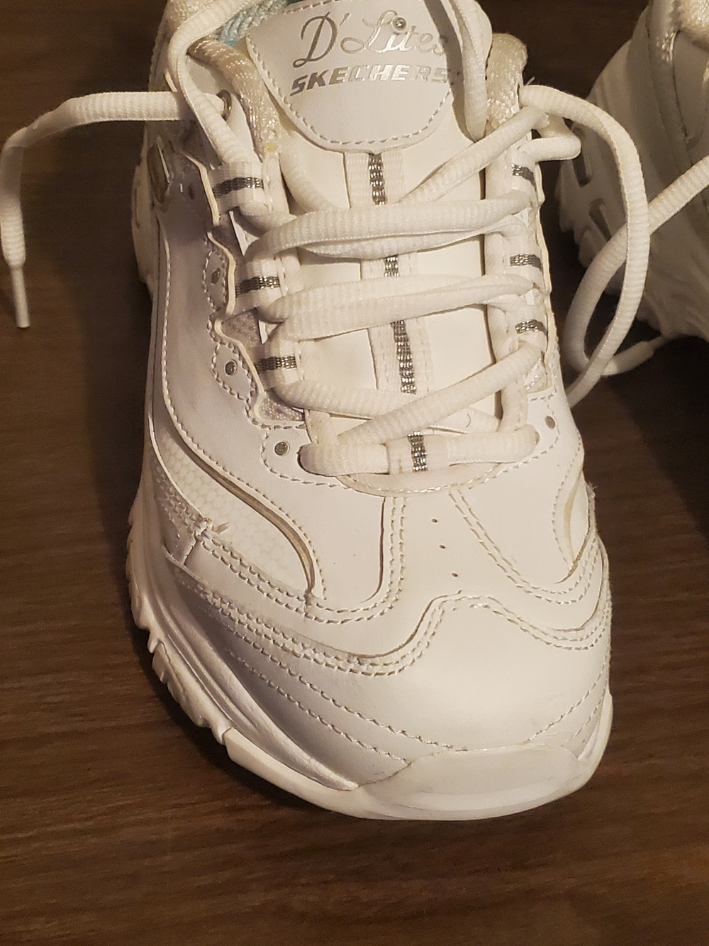 Skechers D' Lites "New without box" - Picture 5 of 13